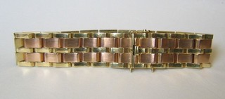 A 14ct 2 colour gold bracelet
