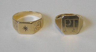 2 gentleman's 9ct gold signet rings