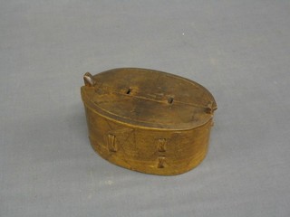 An oval wooden shaker box 6"