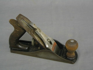 A Stanley Bailey No. 4 steel bottomed smoothing plane
