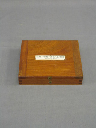 A tension meter S.M.Em Mk 5, cased