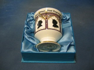 A Coalport 1977 Queens Silver Jubilee limited edition commemorative goblet, 5", cased and boxed