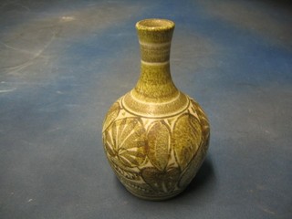 A Bourne Derby Glen College club shaped vase 8"