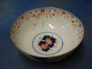 An 18th/19th Century Imari porcelain bowl (star crack and chip to rim, f and r) 12"