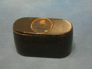 A 19th Century oval snuff box with hinged lid (hinge f), the lid decorated an oval portrait of William IV? 4 1/2"