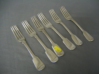 2 George III silver fiddle pattern table forks London 1780, 1 other 1781 and 3 William IV forks, London 1837, 15 ozs