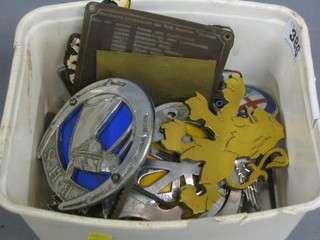 3 old AA badges, a badge decorated The Arms of the City of London and a small collection of various badges etc