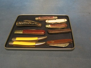 9 various pocket knives