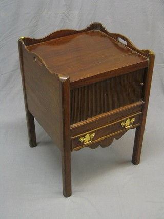 A Georgian mahogany tray top commode enclosed by a tambour shutter, the base fitted a drawer, raised on square tapering supports 21"
