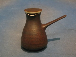 Dame Lucie Rie, an Art Pottery, brown glazed side handled pouring vessel and lid, 6"