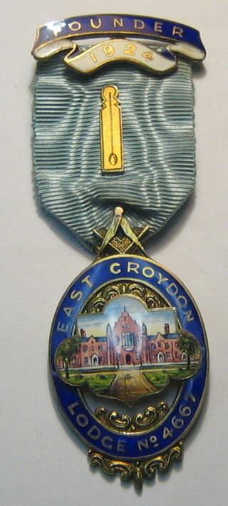 A silver gilt and enamel East Croydon Lodge Founder's jewel no. 4667 