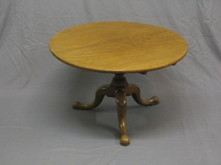 An 18th/19th Century circular tea table, raised on pillar and tripod supports 32" (cut down)