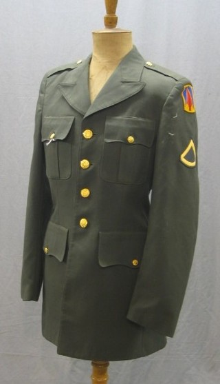 An American Army green tunic