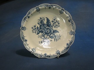 A Dr Wall period Worcester blue and white plate with floral decoration, the reverse decorated a crescent 9 1/2" (light contact marks to surface)
