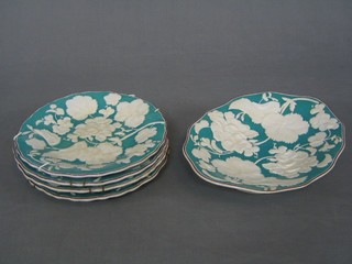 A Davenport? 5 piece green and floral pattern dessert service with oval comport and 4 dessert plates