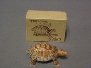 A Wade trinket box in the form of a tortoise 4", boxed