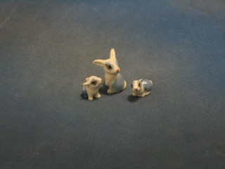 3 Wade miniature figures of rabbits