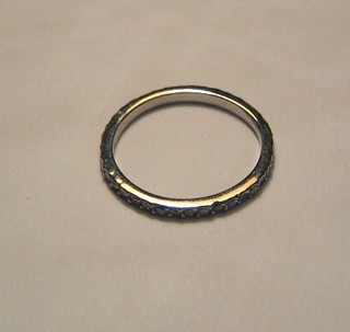 A lady's 18ct white gold full diamond eternity ring (approx 1/2ct) 
