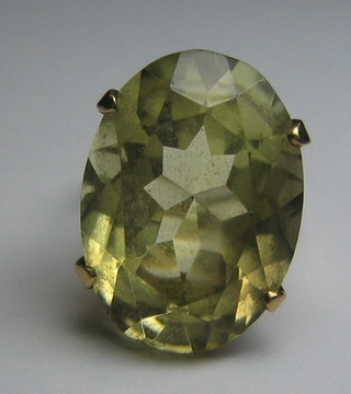A lady's 9ct gold dress ring set a smoky quartz stone