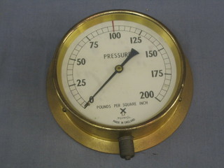 A circular brass pressure gauge - lb per square inch 0 - 200, 6"