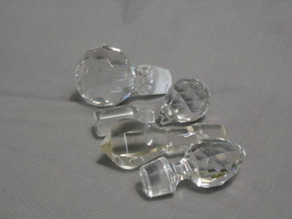 4 cut glass decanter stoppers