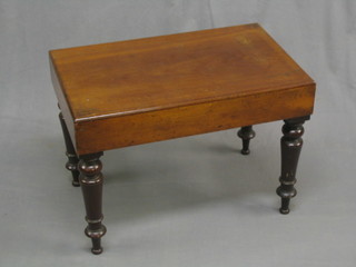 A Victorian rectangular mahogany commode complete with liner, raised on turned supports 24" (6" split to top right hand side)