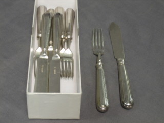 A set of 4 silver fish knives and forks, London 1971