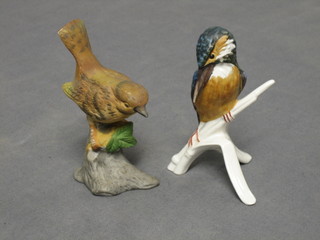 A Goebal figure of a seated Kingfisher, base marked CB58 4" and a Goebal figure of wren 3"