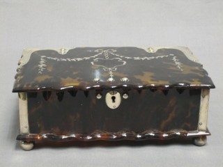 An Edwardian tortoiseshell jewel box with hinged lid, with silver plated mounts throughout, raised on 4 bun feet (1 loose) 9"