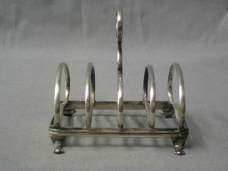 A silver 5 bar toast rack, Chester 1931