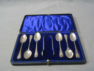 A set of 6 Victorian Old English pattern silver coffee spoons London 1826 complete with tongs, cased
