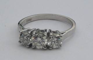 A lady's 18ct white gold engagement ring set 3 large circular cut diamonds (approx 1.55ct)