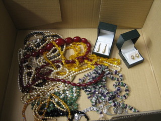 2 pairs of gilt metal earrings and a small collection of costume jewellery
