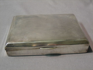 A silver plated State Express cigarette box with hinged lid 6 1/2"