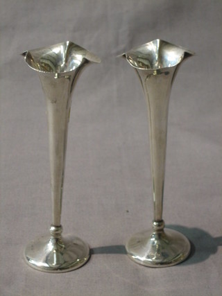 A pair of silver trumpet shaped specimen vases 5 1/2"