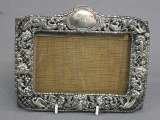 A pierced silver easel photograph frame 6"