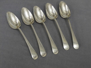 A set of 5 Old English pattern grapefruit spoons, Sheffield 1930, 4 ozs