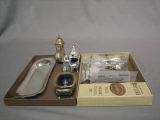 A rectangular silver plated tray, a 2 piece silver cruet and a small collection of flatware