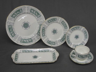 A 35 piece Coalport Revelry pattern dinner service comprising 8 cups and saucers, a rectangular bread plate 11", 2 dinner plates 10 1/2", 8 side plates 8", 8 tea plates 6"