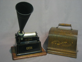 An  Edison  Gem  type phonograph  (handle  missing) 
