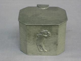An Art Deco planished English pewter caddy with hinged lid decorated an 18th Century figure 4"