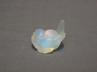 A Lalique style figure of a seated bird, base marked Abiag 1" (chip to base)