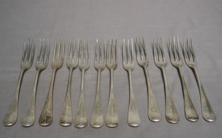 12 silver fiddle patterned 3 pronged table forks, Sheffield 1904, 16 ozs