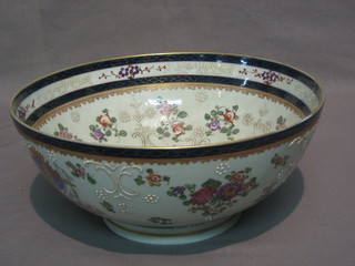 A 19th Century Sampson porcelain bowl with armorial decoration 11"