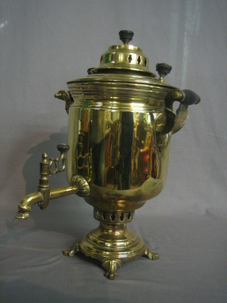 A 19th/20th Century brass Samovar