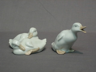 A Nao figure of 2 ducks 4" and 1 other of a seated duck 4"