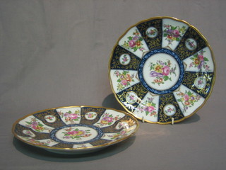 A pair of Samson porcelain plate with panel and gilt decoration, the base bearing a Worcester mark 9"