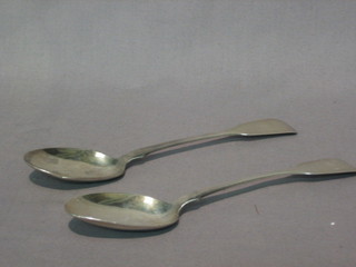 A pair of George III fiddle pattern table spoons, London 1805, 5 ozs