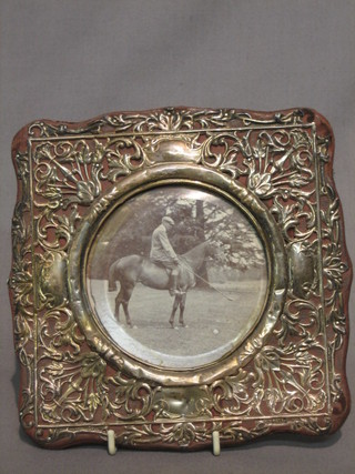 An Edwardian pierced silver easel photograph frame Chester 1905 7"
