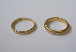 2, 22ct gold wedding bands